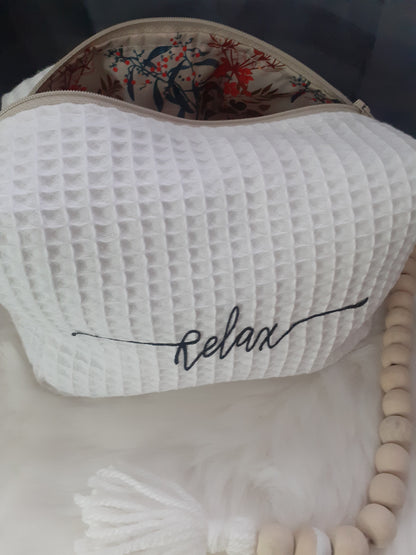 “RELAX” toiletry bag