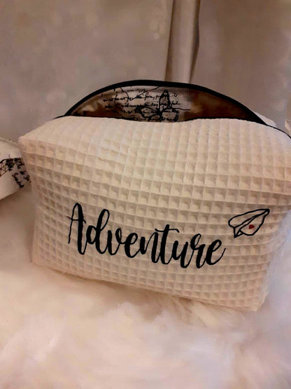 “Honeycomb” toiletry bag